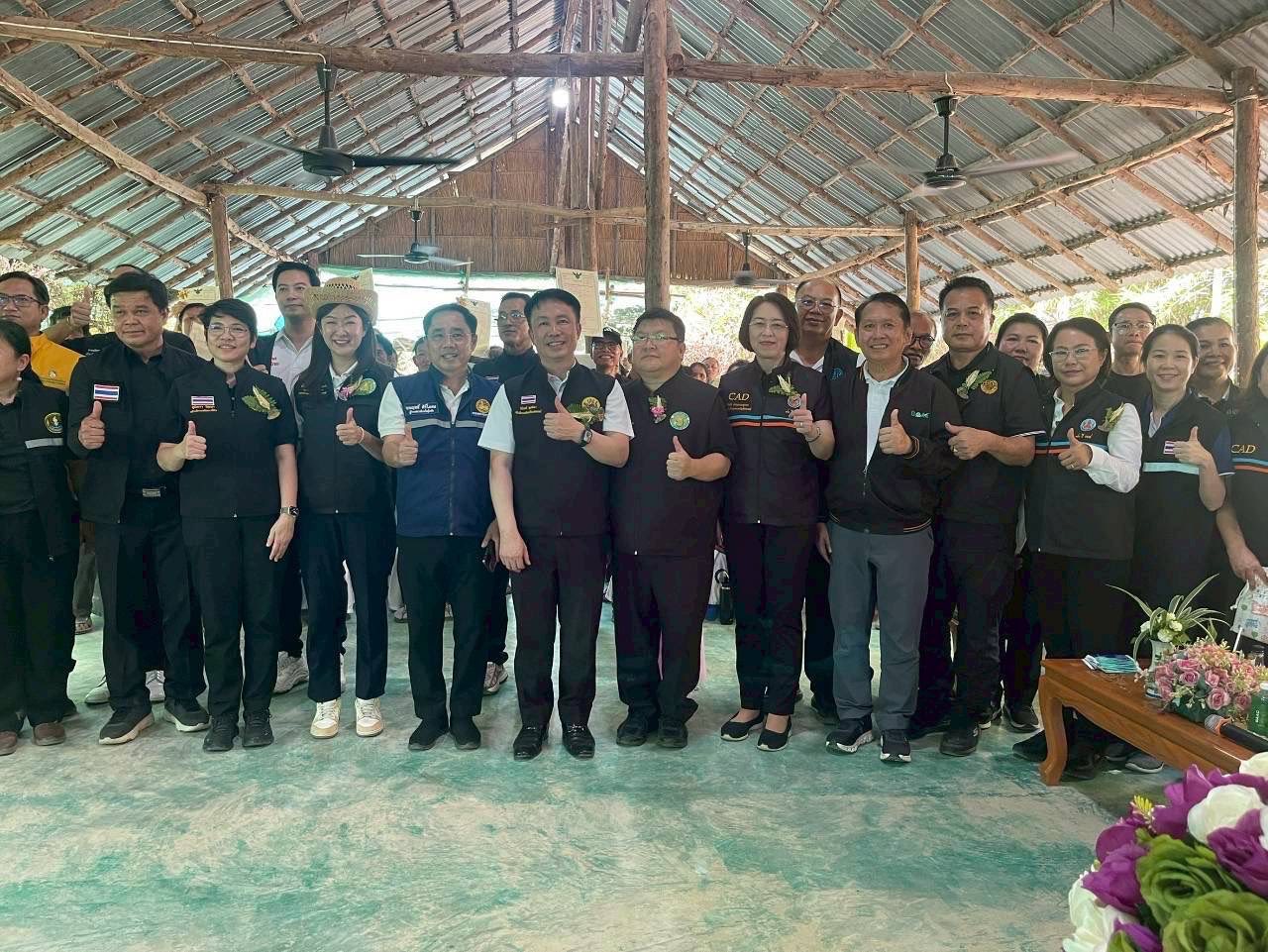 title - ส.ป.ก.ร่วมติดตามรัฐมนตรีช่วยว่าการกระทรวงเกษตรและสหกรณ์ (นางสาวปิยะรัฐชย์ ติยะไพรัช) ลงพื้นที่การตรวจราชการในอำเภอสวรรคโลก อำเภอกงไกรลาศ อำเภอศรีสําโรง และอำเภอเมืองจังหวัดสุโขทัย
